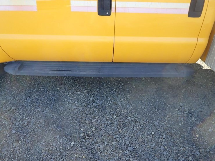 1999-ford-f450-image-13