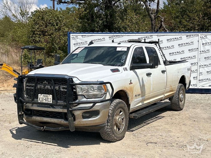 2022-dodge-2500-image-1