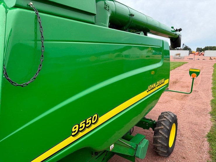 john-deere-9550-image-81