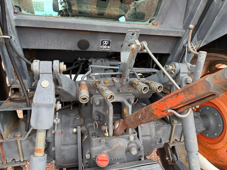 kubota-m120-image-28