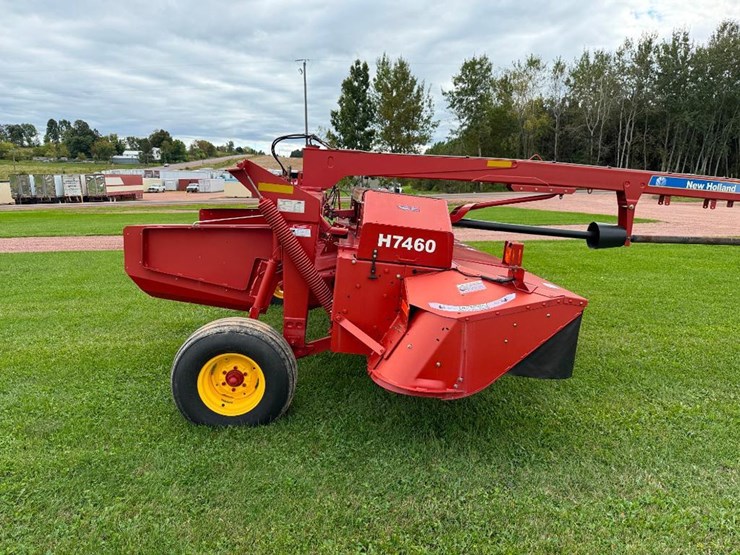 2013-new-holland-h7460-image-4