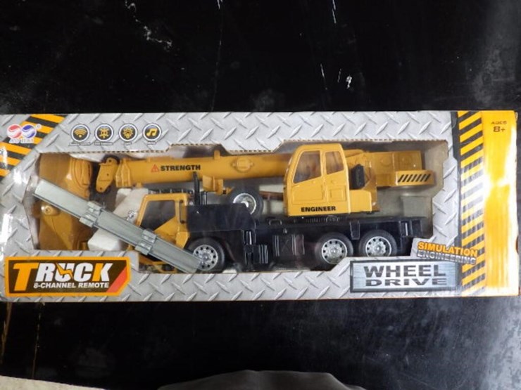 sklp-crane-toy-image-3