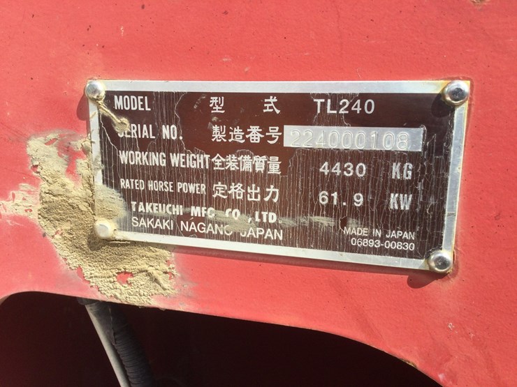 2009-takeuchi-tl240-image-11