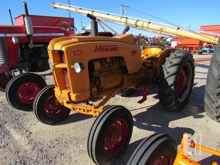 minneapolis-moline-335-image-1