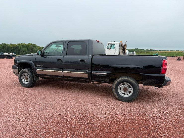2003-chevrolet-2500hd-image-6
