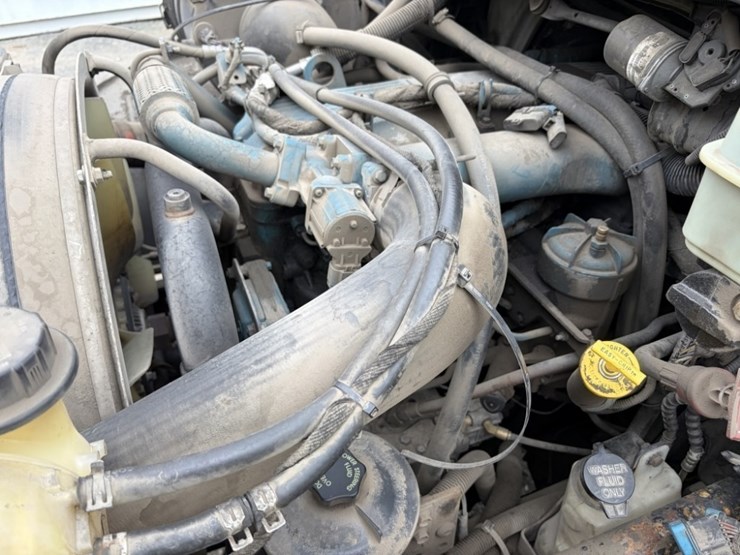 2007-international-durastar-4300-image-11