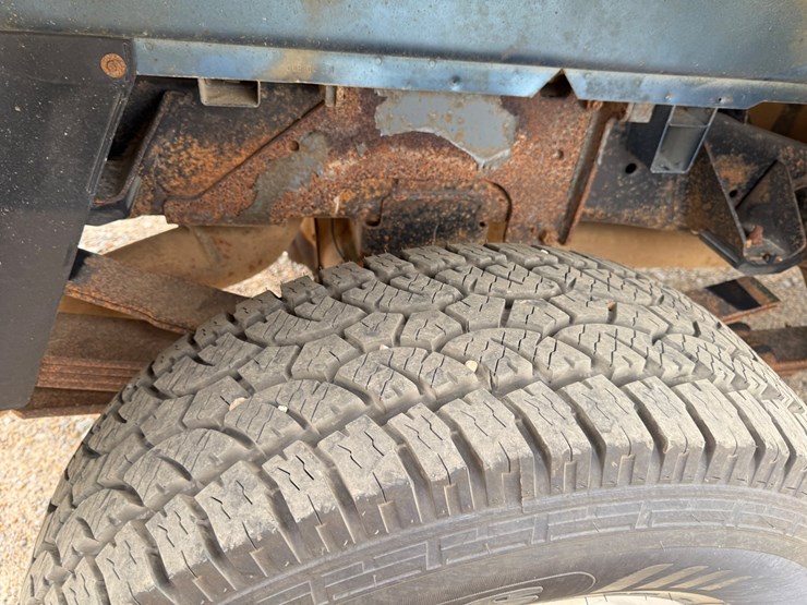 2006-dodge-3500-image-19