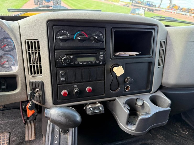 international-durastar-4300-image-48