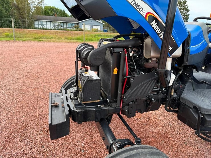 new-holland-tn60a-image-39