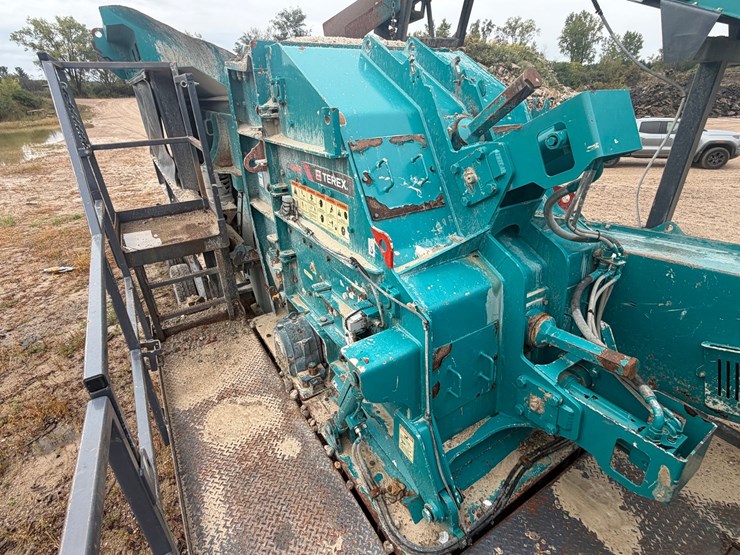 2021-powerscreen-gladiator-tp320sr-image-46