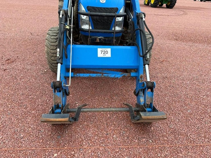 2008-new-holland-250tl-image-15