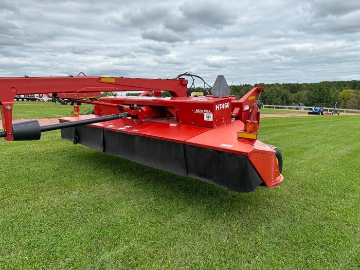 2013-new-holland-h7460-image-9