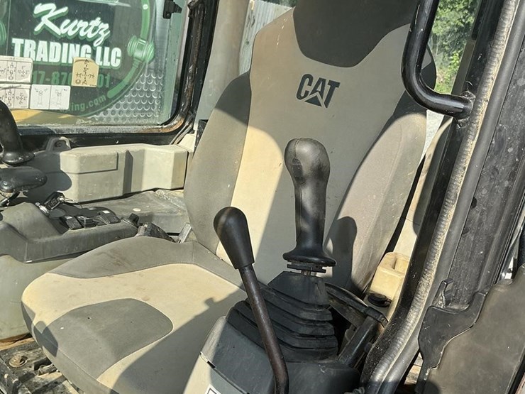 2010-caterpillar-303.5c-cr-image-13
