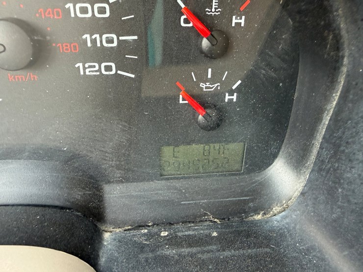 2004-ford-f150-xlt-image-54