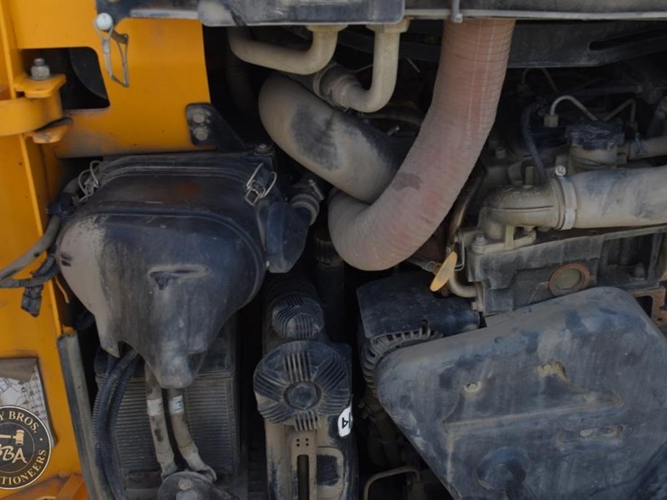 2021-jcb-270t-image-25