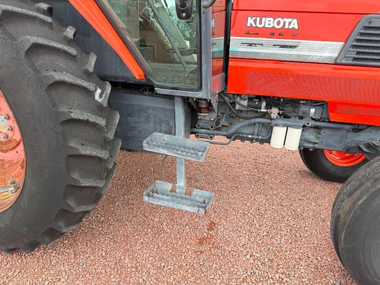 kubota-m120-image-19