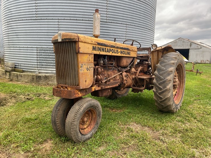 minneapolis-moline-m602-image-2