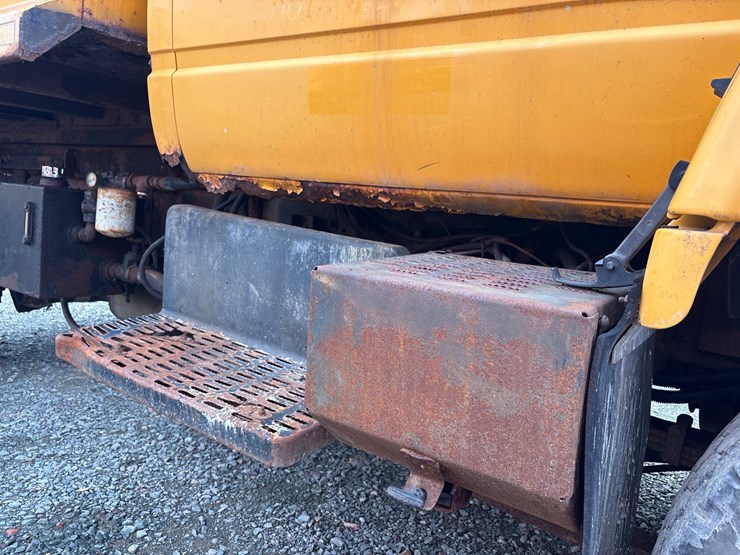 1997-caterpillar-3116-image-12
