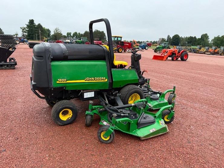 john-deere-1600-image-4