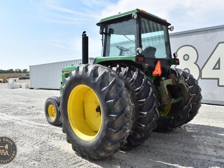 john-deere-4240-image-6