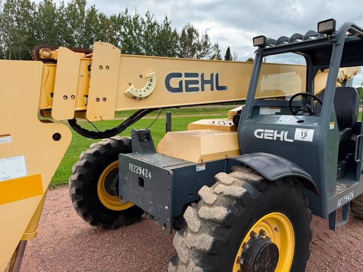 2017-gehl-rs8-42-image-29