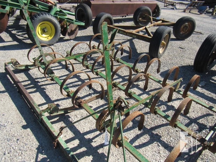 john-deere-spring-tooth-image-1