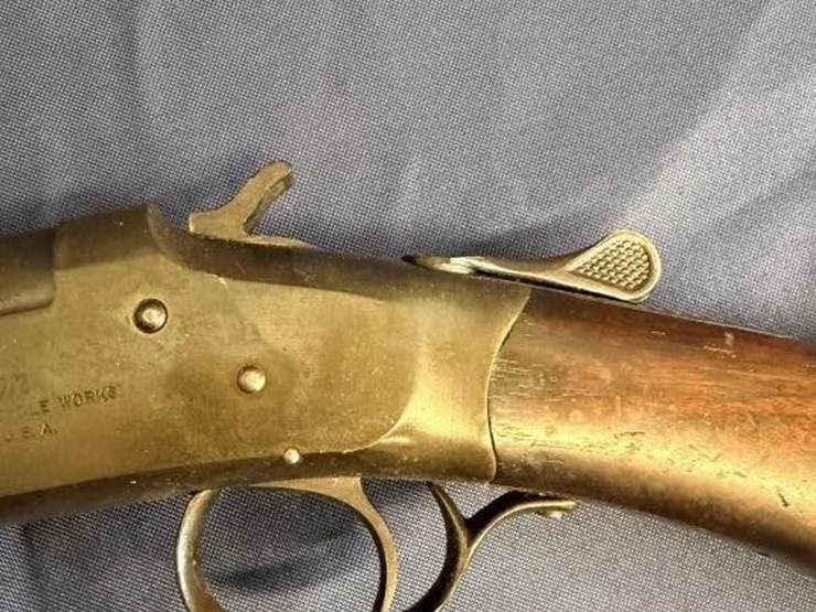 gs---champion-12-gauge-shotgun-image-4
