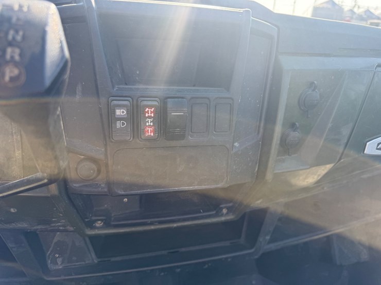 2014-polaris-ranger-image-43