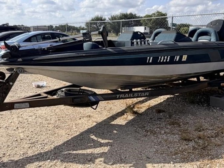 l1---1991-tracker-nitro-boat-image-2