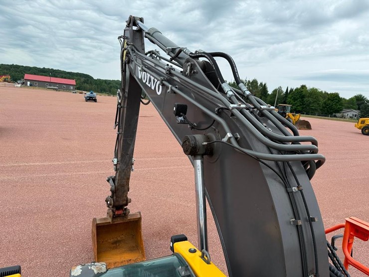 volvo-ecr145el-image-51