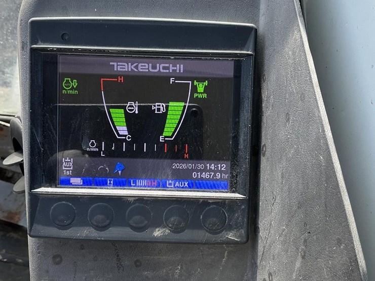2018-takeuchi-tb260-image-15
