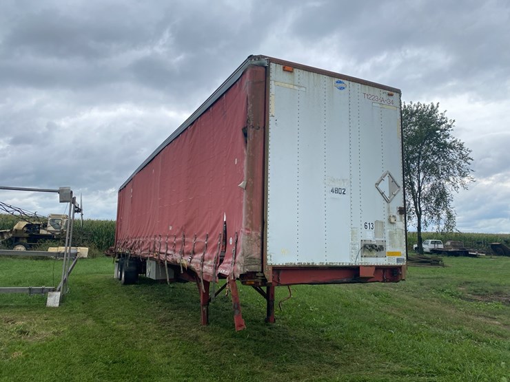 utility-curtainside-image-2