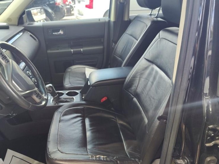 2014-ford-flex-image-6