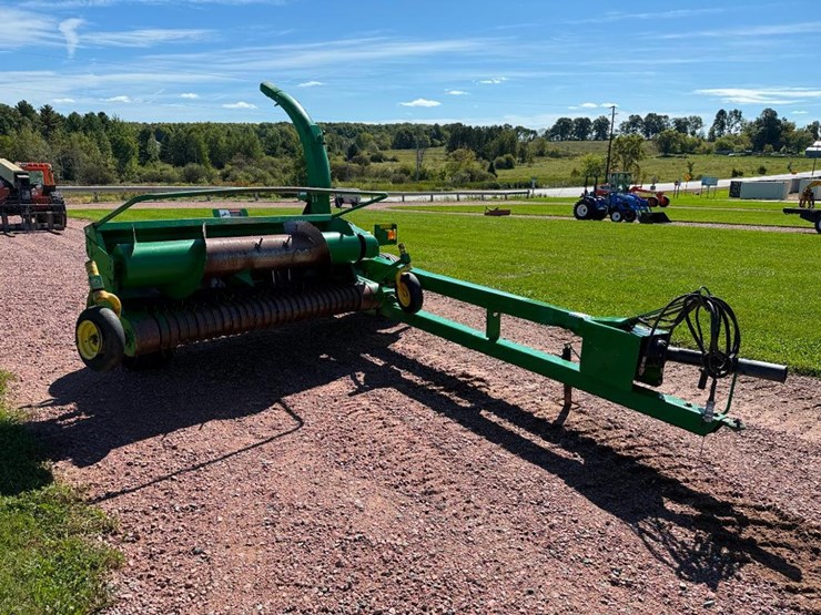 john-deere-3955-image-1
