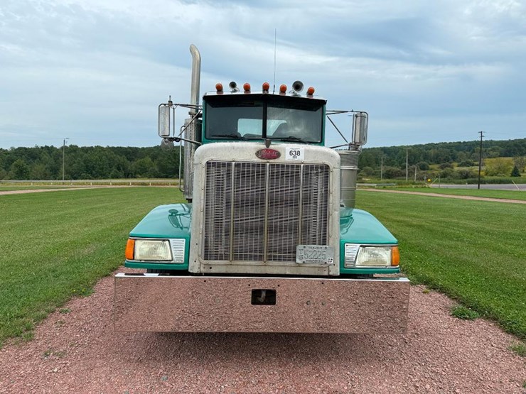 1996-peterbilt-378-image-2