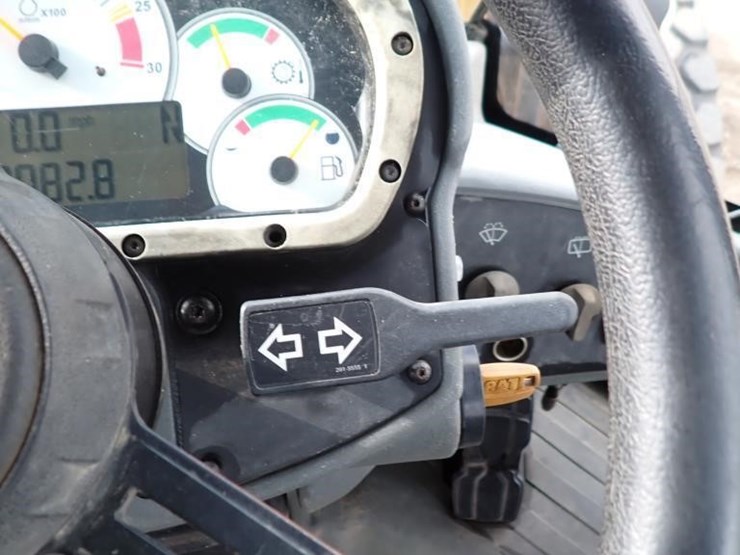 2011-caterpillar-930h-image-22