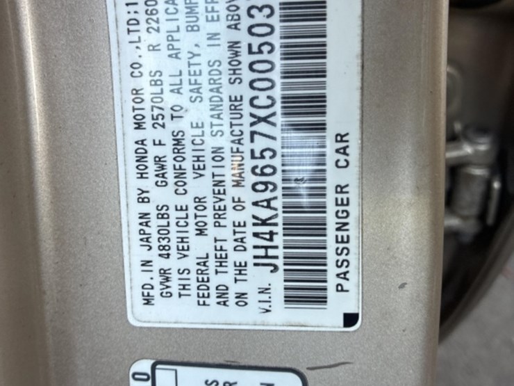 1999-acura-rl-3.5-runs/moves-image-4
