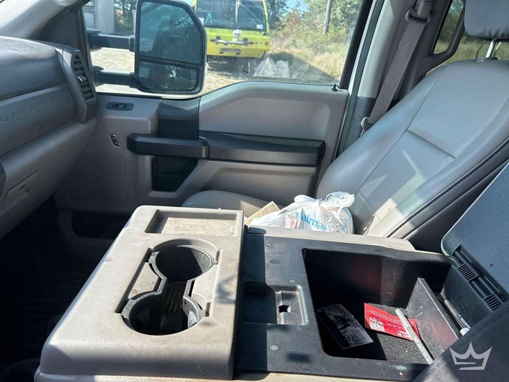 2019-ford-f350-image-18