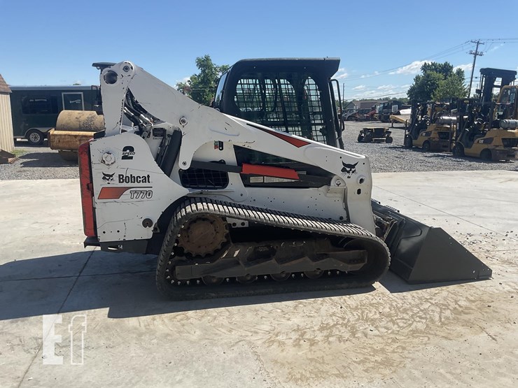 2021-bobcat-t770-image-5