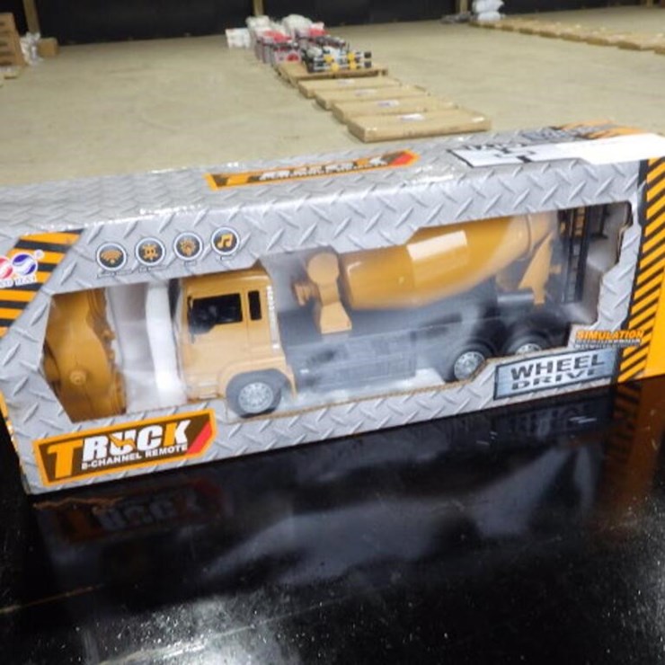 SKLP Mixer Truck Toy
