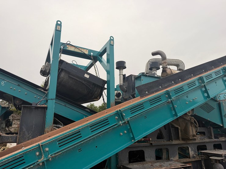 2021-powerscreen-gladiator-tp320sr-image-14