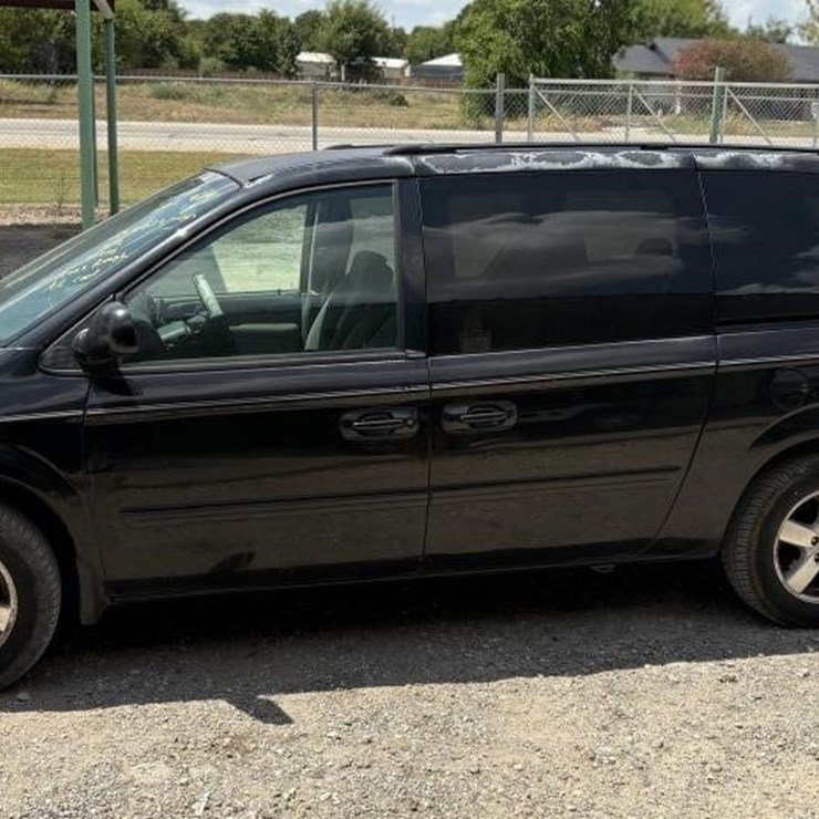 2005 DODGE GRAND CARAVAN SXT