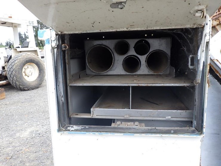 miller-bobcat-225g-image-24