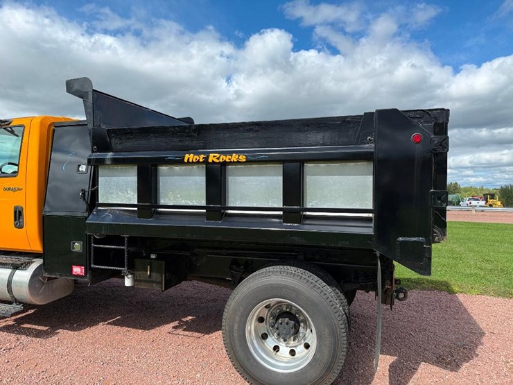 international-durastar-4300-image-27