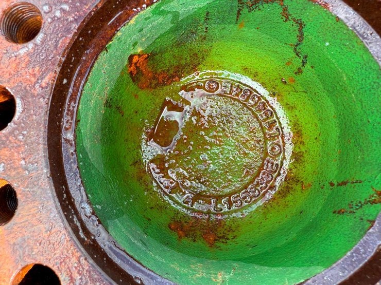 john-deere-8-image-4