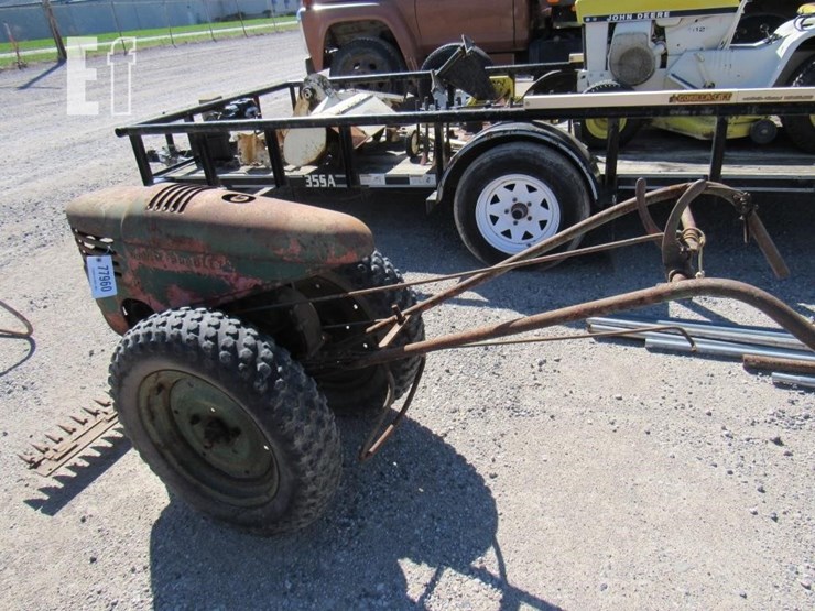 david-bradley-tractor-image-4