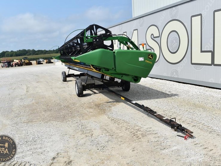 2014-john-deere-630fd-image-11