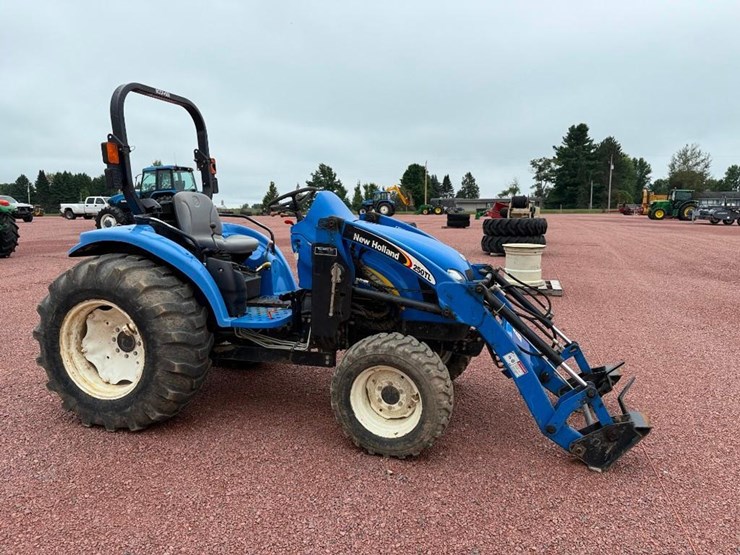 2008-new-holland-250tl-image-3
