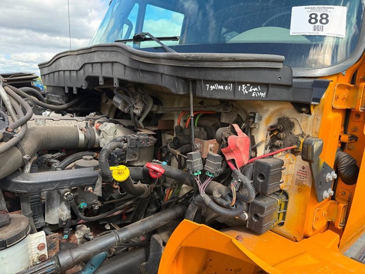 international-durastar-4300-image-33