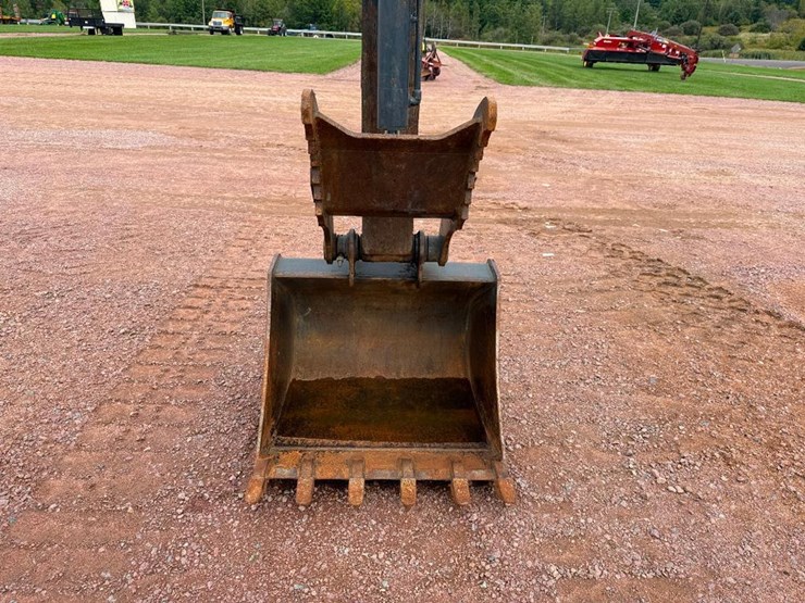 deere-85g-image-31